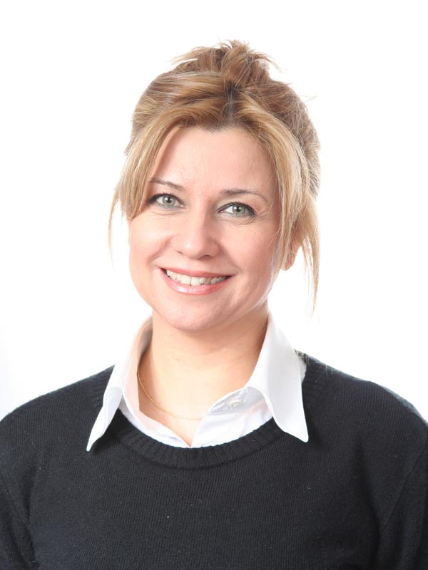 Yardımcı Rolde Yılın En Başarılı Kadın Oyuncusu