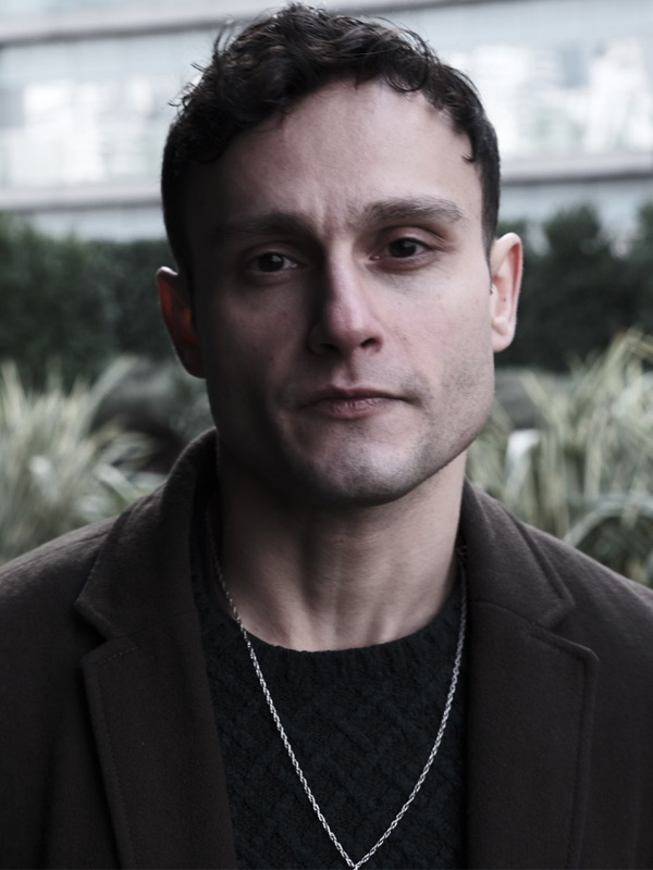 Yılın En Başarılı Erkek Oyuncusu