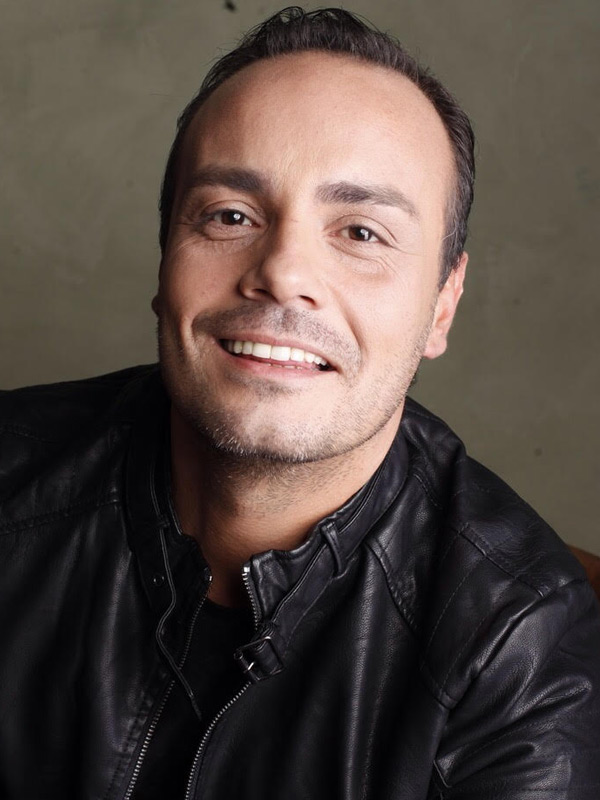 Yılın En Başarılı Erkek Oyuncusu