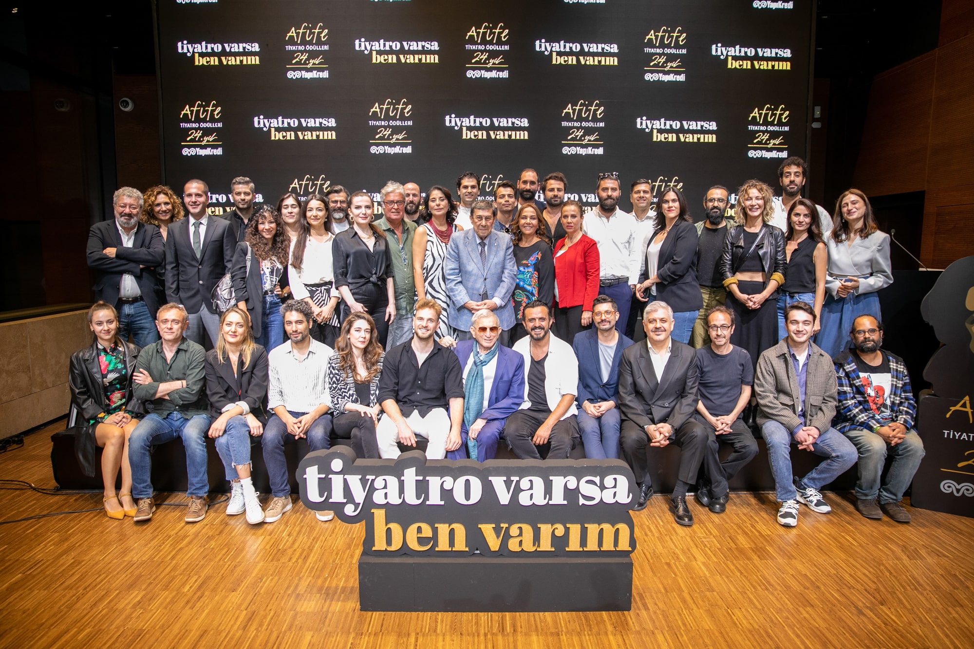 24. Yapı Kredi Afife Tiyatro Ödülleri Adayları Ve Özel Ödül Sahipleri Açıklandı